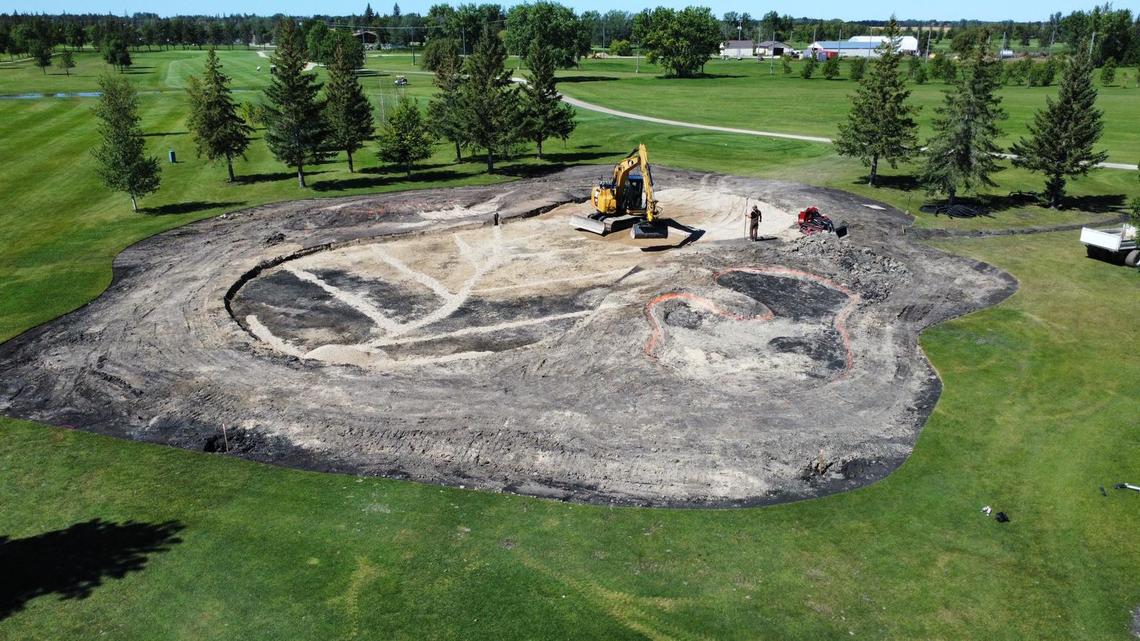 Anseeuw Bros offers golf course construction and supply services